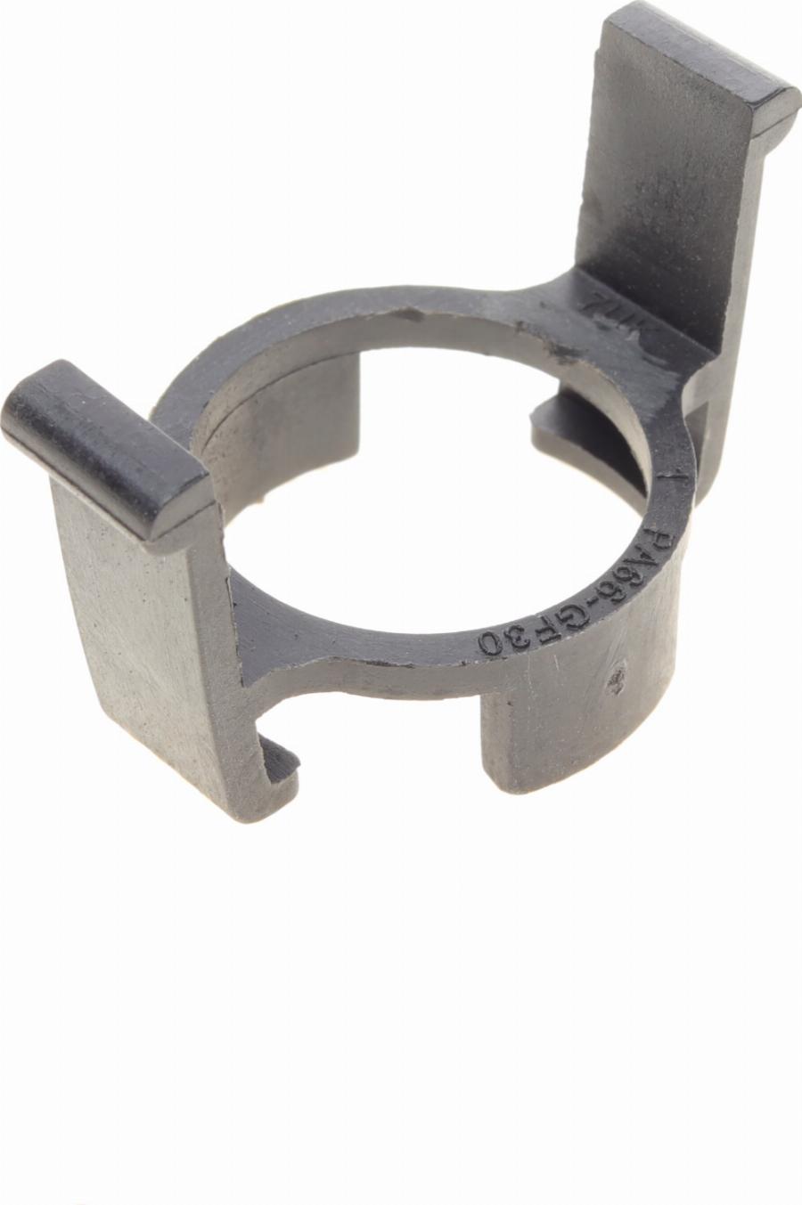 AIC 70048 - Clip cwaw.fr