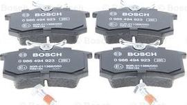 BOSCH 0 986 494 923 - Kit de plaquettes de frein, frein à disque cwaw.fr