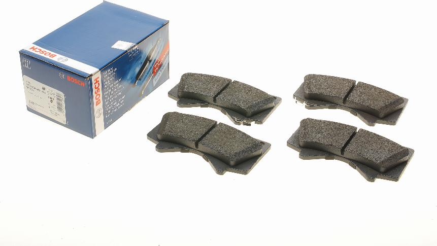 BOSCH 0 986 494 449 - Kit de plaquettes de frein, frein à disque cwaw.fr