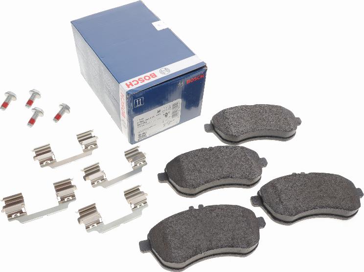 BOSCH 0 986 494 593 - Kit de plaquettes de frein, frein à disque cwaw.fr