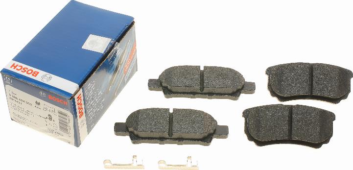 BOSCH 0 986 494 502 - Kit de plaquettes de frein, frein à disque cwaw.fr