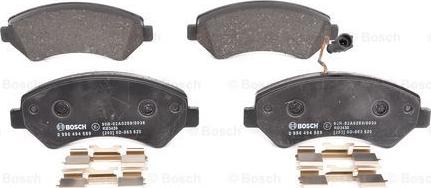 BOSCH 0 986 494 589 - Kit de plaquettes de frein, frein à disque cwaw.fr