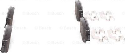 BOSCH 0 986 494 586 - Kit de plaquettes de frein, frein à disque cwaw.fr