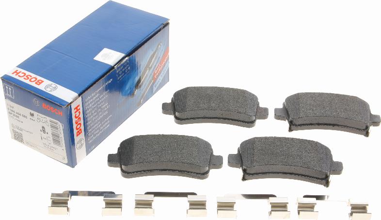 BOSCH 0 986 494 586 - Kit de plaquettes de frein, frein à disque cwaw.fr