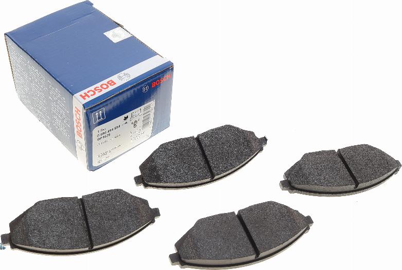 BOSCH 0 986 494 684 - Kit de plaquettes de frein, frein à disque cwaw.fr