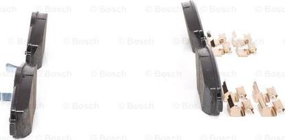 BOSCH 0 986 494 638 - Kit de plaquettes de frein, frein à disque cwaw.fr