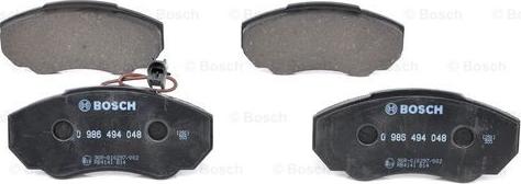 BOSCH 0 986 494 048 - Kit de plaquettes de frein, frein à disque cwaw.fr