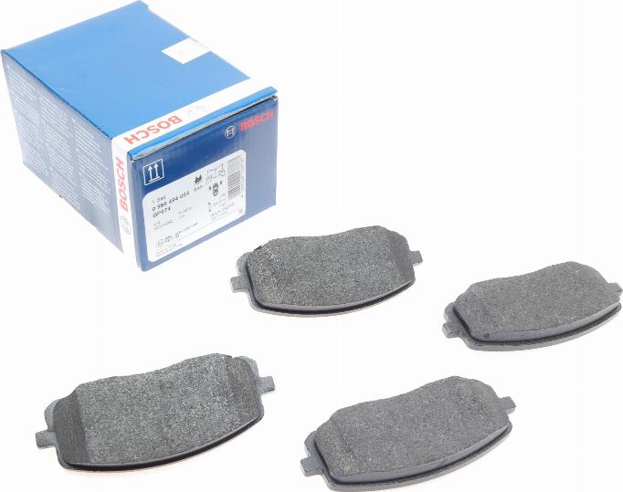 BOSCH 0 986 494 064 - Kit de plaquettes de frein, frein à disque cwaw.fr