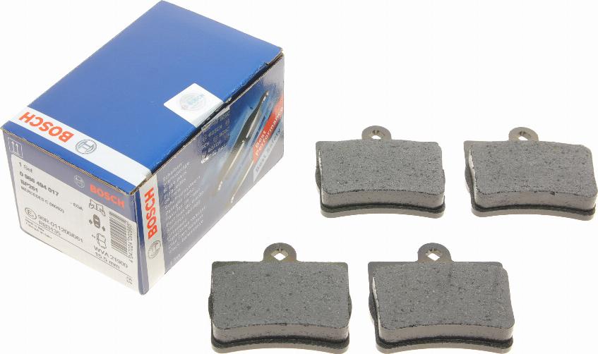 BOSCH 0 986 494 017 - Kit de plaquettes de frein, frein à disque cwaw.fr