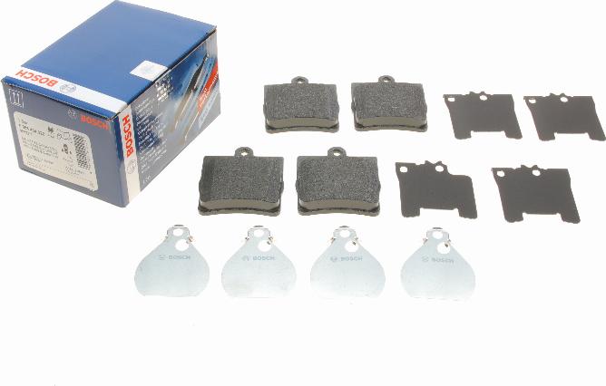 BOSCH 0 986 494 022 - Kit de plaquettes de frein, frein à disque cwaw.fr