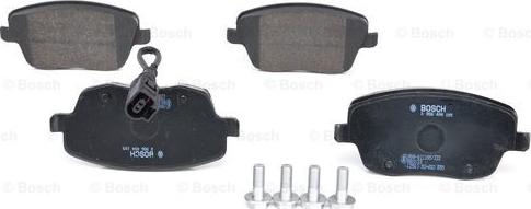 BOSCH 0 986 494 105 - Kit de plaquettes de frein, frein à disque cwaw.fr