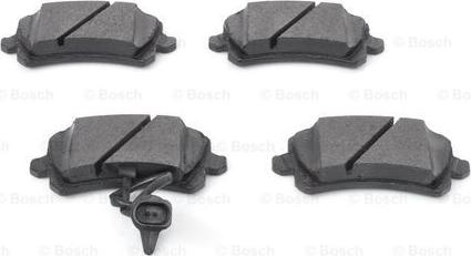 BOSCH 0 986 494 814 - Kit de plaquettes de frein, frein à disque cwaw.fr