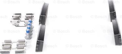 BOSCH 0 986 494 384 - Kit de plaquettes de frein, frein à disque cwaw.fr