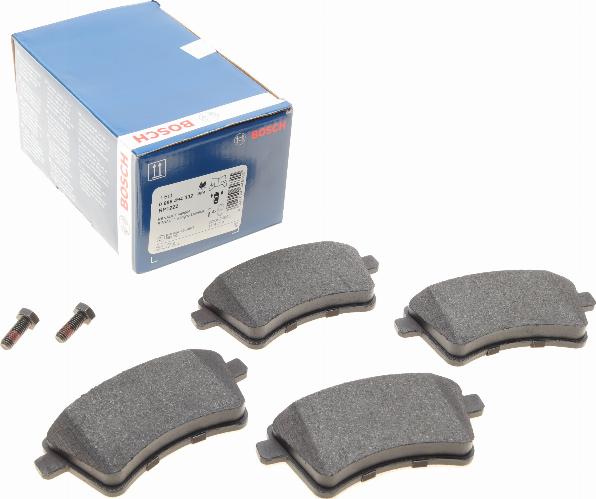 BOSCH 0 986 494 332 - Kit de plaquettes de frein, frein à disque cwaw.fr