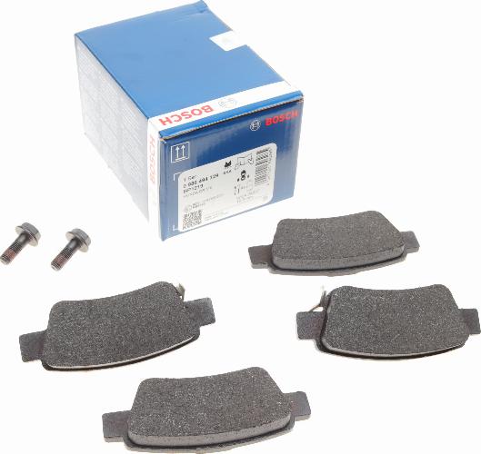 BOSCH 0 986 494 329 - Kit de plaquettes de frein, frein à disque cwaw.fr