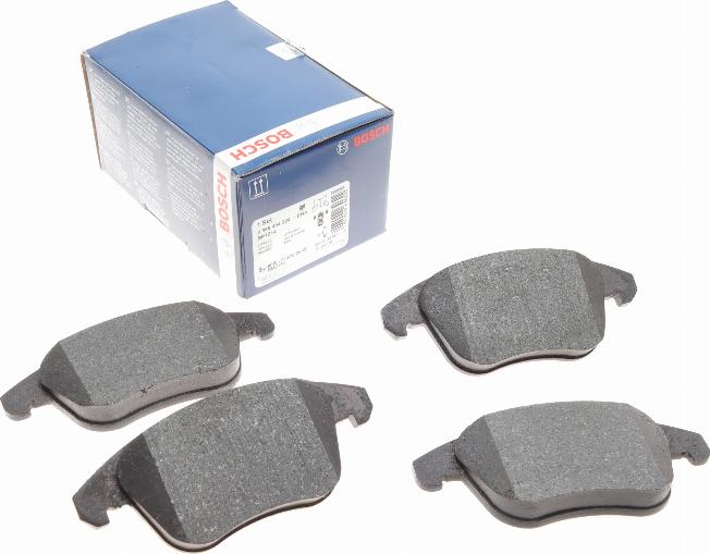 BOSCH 0 986 494 324 - Kit de plaquettes de frein, frein à disque cwaw.fr