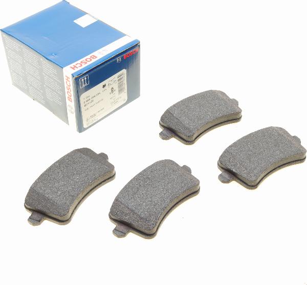 BOSCH 0 986 494 254 - Kit de plaquettes de frein, frein à disque cwaw.fr