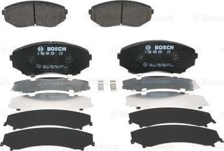 BOSCH 0 986 494 204 - Kit de plaquettes de frein, frein à disque cwaw.fr