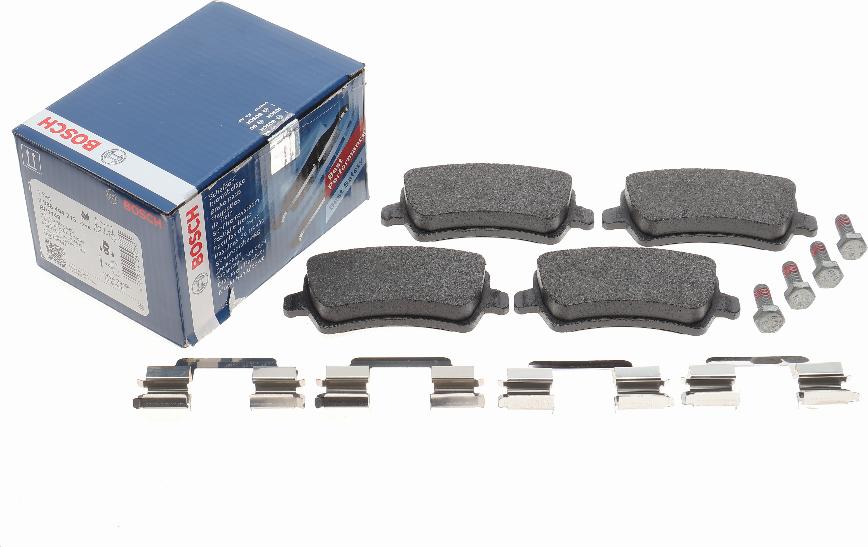 BOSCH 0 986 494 213 - Kit de plaquettes de frein, frein à disque cwaw.fr