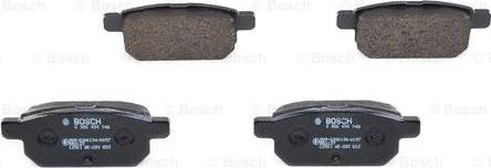 BOSCH 0 986 494 748 - Kit de plaquettes de frein, frein à disque cwaw.fr