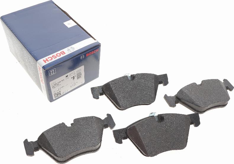 BOSCH 0 986 494 705 - Kit de plaquettes de frein, frein à disque cwaw.fr