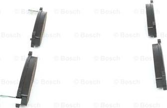 BOSCH 0 986 490 990 - Kit de plaquettes de frein, frein à disque cwaw.fr