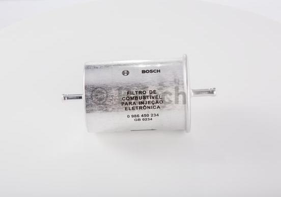 BOSCH 0 986 450 234 - Filtre à carburant cwaw.fr