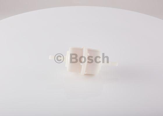 BOSCH 0 986 452 233 - Filtre à carburant cwaw.fr