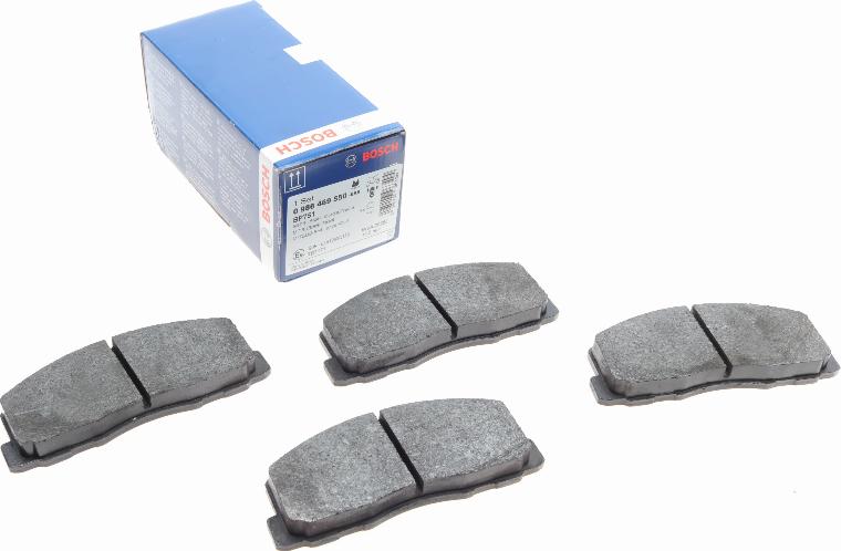 BOSCH 0 986 469 550 - Kit de plaquettes de frein, frein à disque cwaw.fr