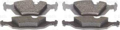 BOSCH 0 986 466 751 - Kit de plaquettes de frein, frein à disque cwaw.fr