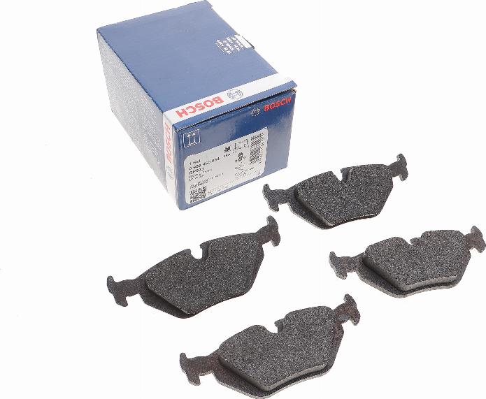 BOSCH 0 986 460 964 - Kit de plaquettes de frein, frein à disque cwaw.fr