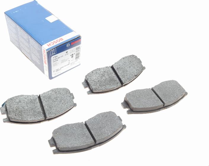 BOSCH 0 986 460 979 - Kit de plaquettes de frein, frein à disque cwaw.fr