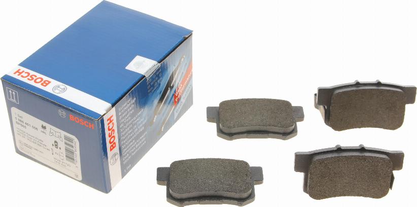 BOSCH 0 986 461 006 - Kit de plaquettes de frein, frein à disque cwaw.fr