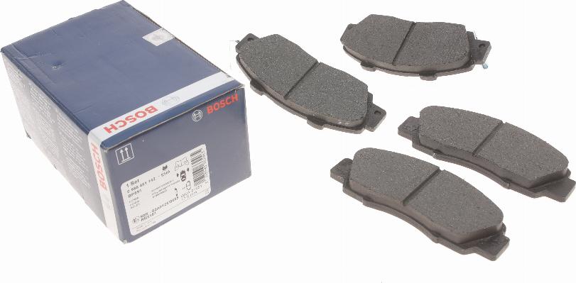 BOSCH 0 986 461 142 - Kit de plaquettes de frein, frein à disque cwaw.fr