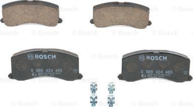 BOSCH 0 986 424 465 - Kit de plaquettes de frein, frein à disque cwaw.fr