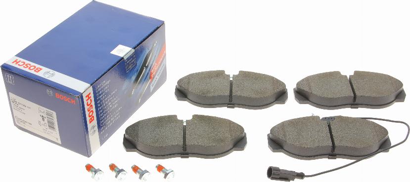 BOSCH 0 986 424 556 - Kit de plaquettes de frein, frein à disque cwaw.fr