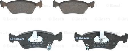 BOSCH 0 986 424 560 - Kit de plaquettes de frein, frein à disque cwaw.fr