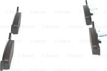 BOSCH 0 986 424 560 - Kit de plaquettes de frein, frein à disque cwaw.fr