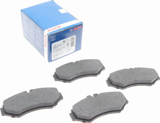 BOSCH 0 986 424 516 - Kit de plaquettes de frein, frein à disque cwaw.fr