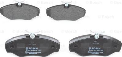 BOSCH 0 986 424 636 - Kit de plaquettes de frein, frein à disque cwaw.fr