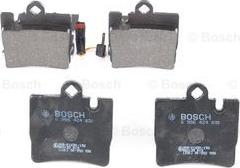 BOSCH 0 986 424 830 - Kit de plaquettes de frein, frein à disque cwaw.fr