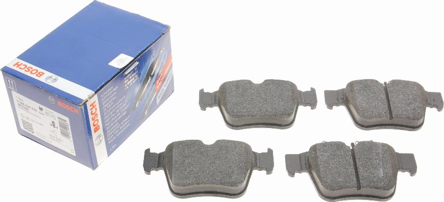 BOSCH 0 986 424 334 - Kit de plaquettes de frein, frein à disque cwaw.fr