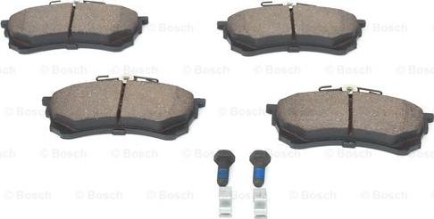 BOSCH 0 986 424 370 - Kit de plaquettes de frein, frein à disque cwaw.fr