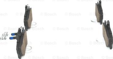 BOSCH 0 986 424 370 - Kit de plaquettes de frein, frein à disque cwaw.fr