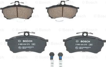 BOSCH 0 986 424 370 - Kit de plaquettes de frein, frein à disque cwaw.fr