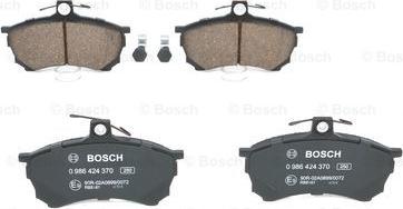 BOSCH 0 986 424 370 - Kit de plaquettes de frein, frein à disque cwaw.fr