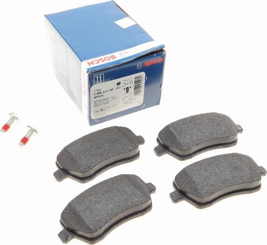 BOSCH 0 986 424 795 - Kit de plaquettes de frein, frein à disque cwaw.fr