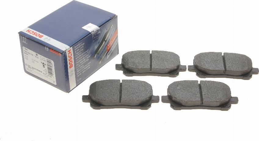 BOSCH 0 986 424 761 - Kit de plaquettes de frein, frein à disque cwaw.fr