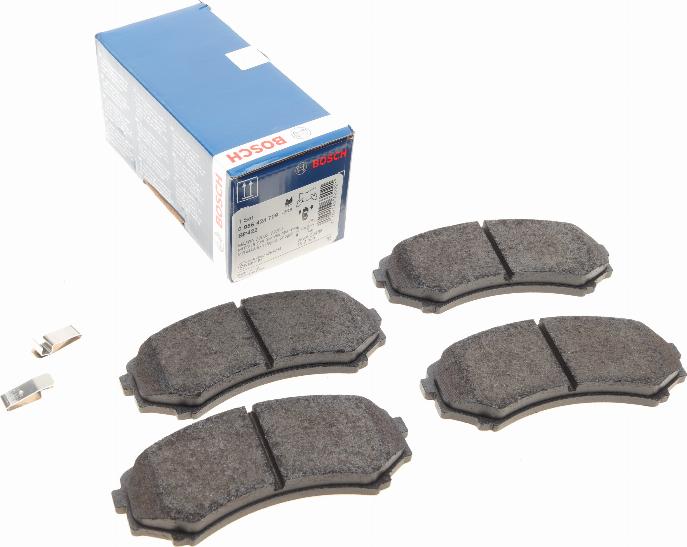 BOSCH 0 986 424 709 - Kit de plaquettes de frein, frein à disque cwaw.fr