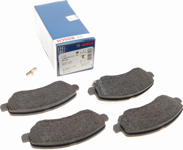 BOSCH 0 986 424 716 - Kit de plaquettes de frein, frein à disque cwaw.fr